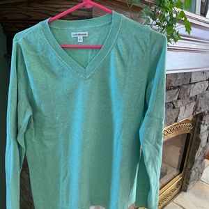 Croft&barrow size large v Neck sweater green